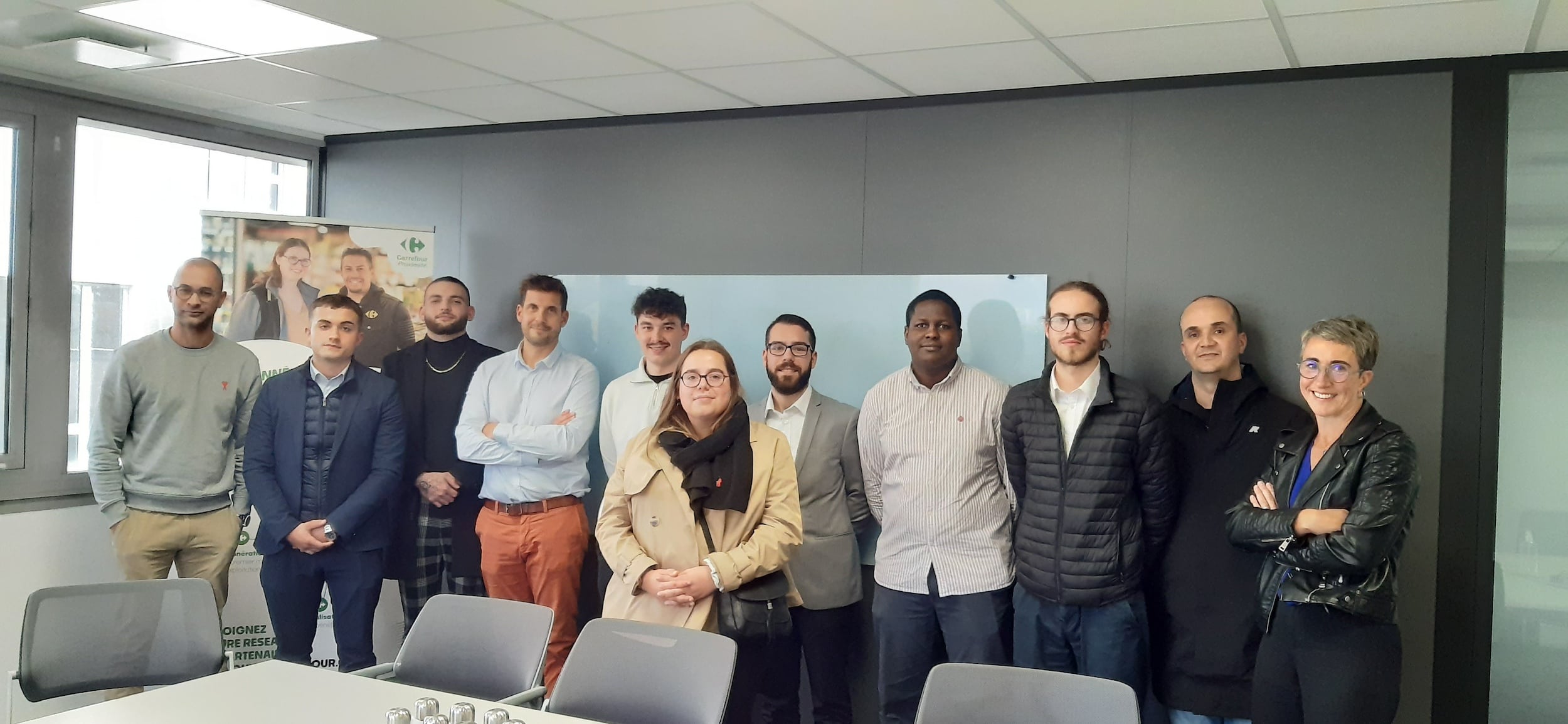 Photo de groupe de la promotion de Futurs Entrepreneurs 2024-2025